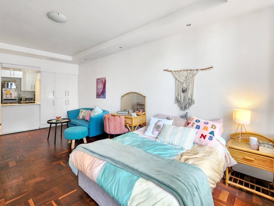 0 Bedroom Property for Sale in Sea Point Western Cape